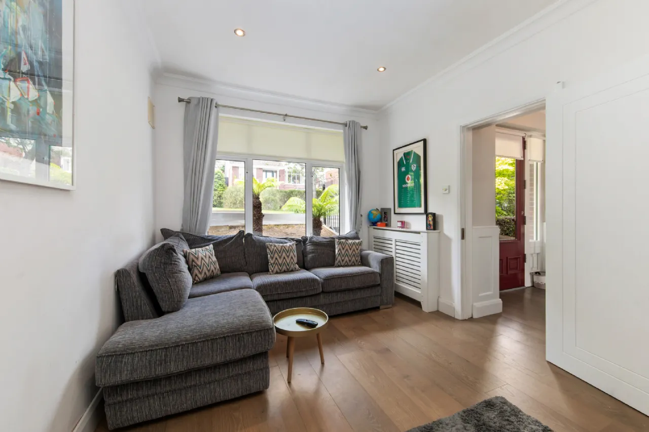 Photo of 63 Holmwood, Cabinteely, Dublin 18, D18 X8H3