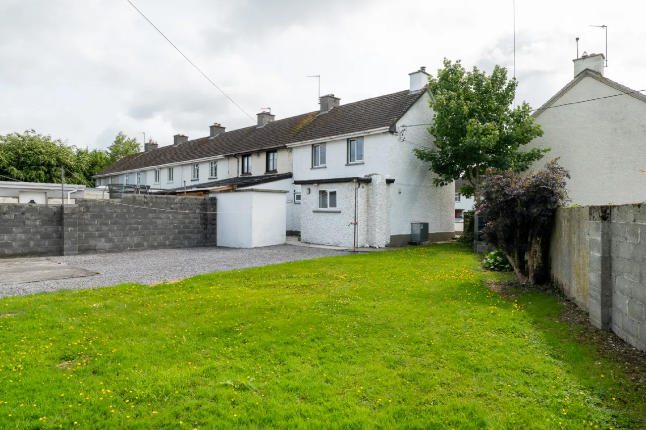 Photo of 6 Connolly Park, Tullamore, Co Offaly, R35H429