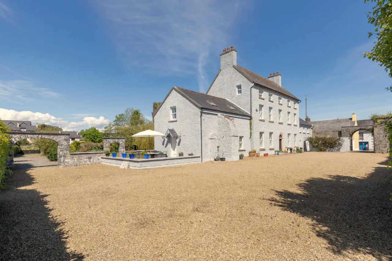 Photo of Garrison House, Main Street, Leighlinbridge, Co. Carlow, R93 X2C9