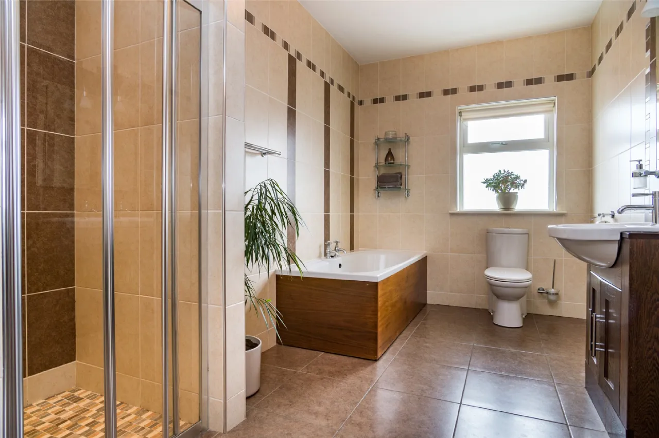 Photo of Ballycollin Upper, Kilcormac, Co Offaly, R42R729