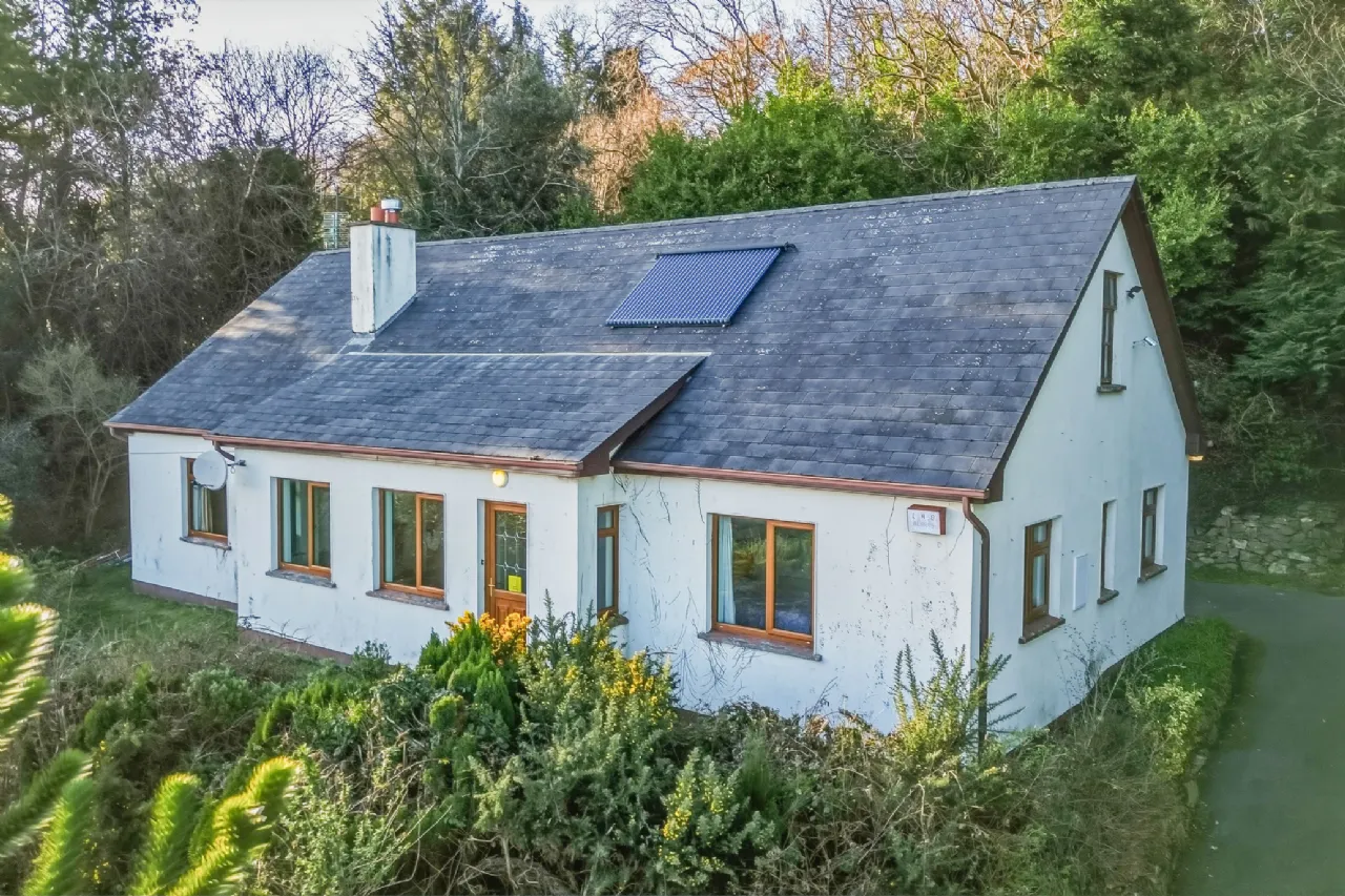 Photo of Sunny Ridge, Tara Hill, Gorey, Co Wexford, Y25ET10