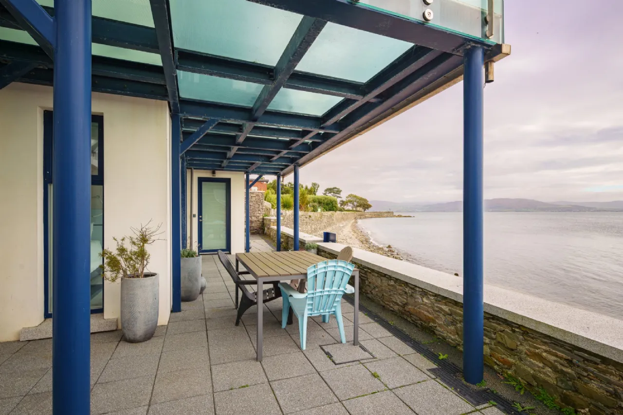 Photo of Sea Beach House, Sandymount, Blackrock, County Louth, A91N274