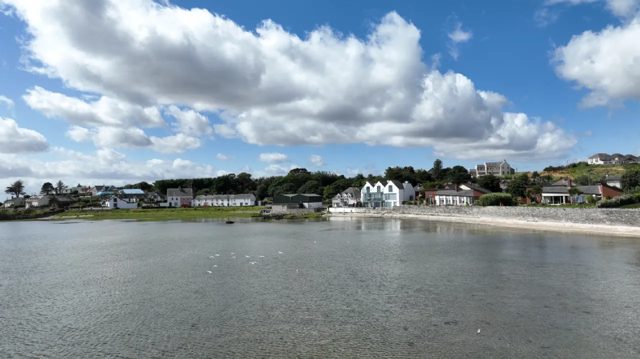 Photo of Sea Beach, Sandymount, Blackrock, Co. Louth, A91 N274