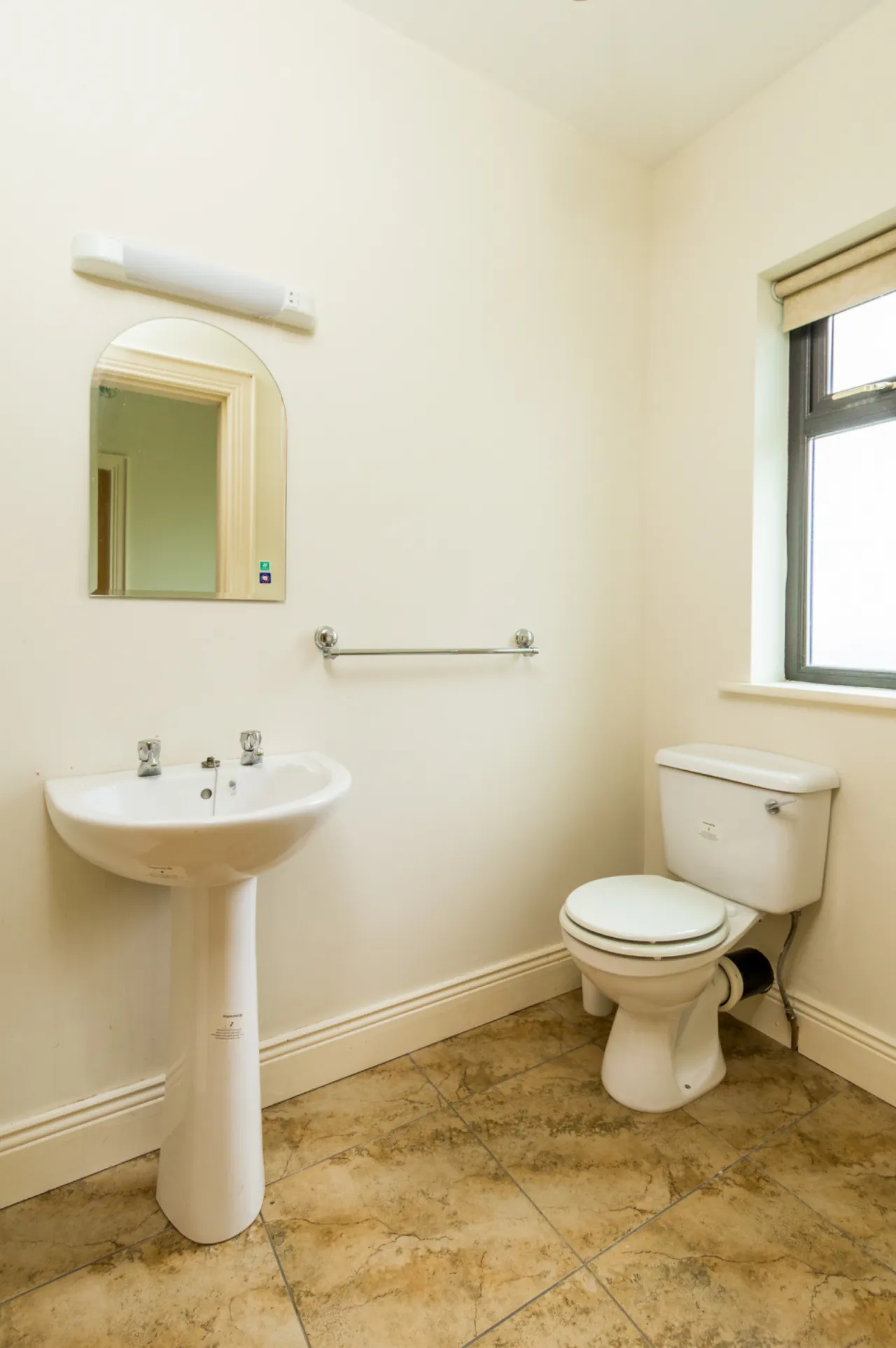 Photo of Killinordanbeg, Scramogue, Co. Roscommon, F42F656