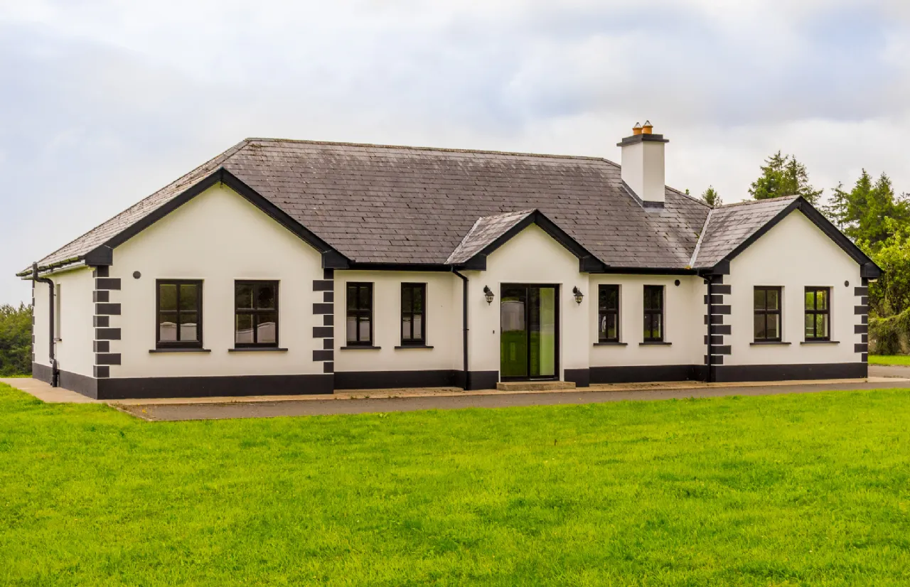 Photo of Killinordanbeg, Scramogue, Co. Roscommon, F42F656