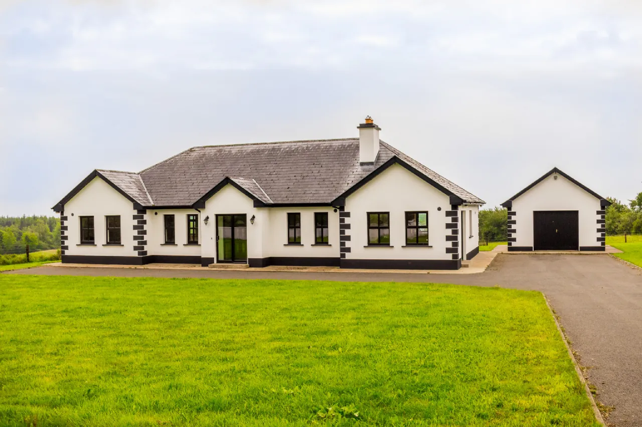 Photo of Killinordanbeg, Scramogue, Co. Roscommon, F42F656