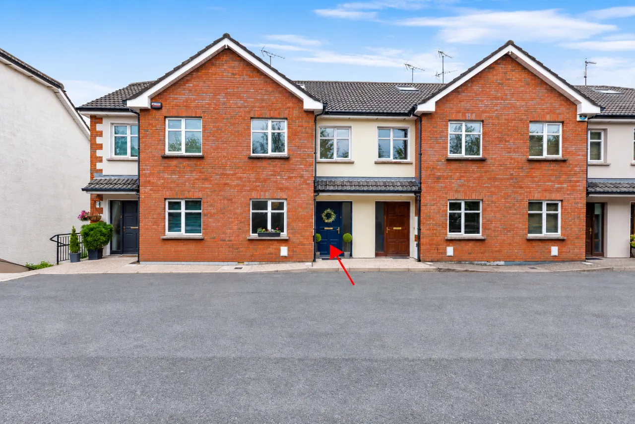Photo of 4 Manor Crest, Monaghan Town, H18HF88