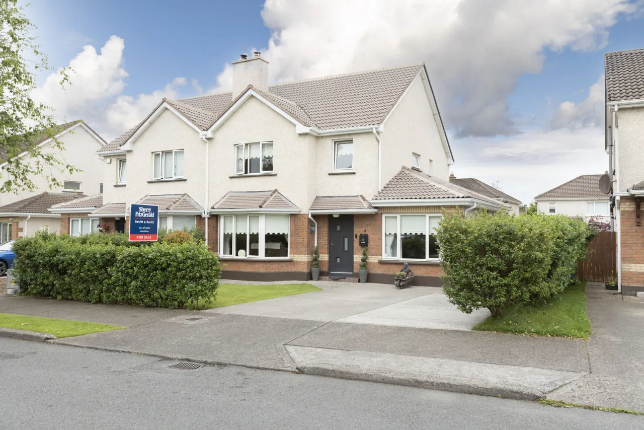 Photo of 4 The Close, Lakepoint, Mullingar, Co. Westmeath., N91 K3E8