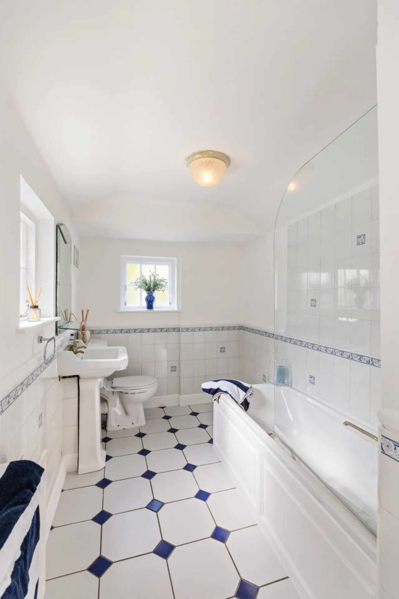 Photo of 11 The Crescent, Clontarf, Dublin 3, D03PP29