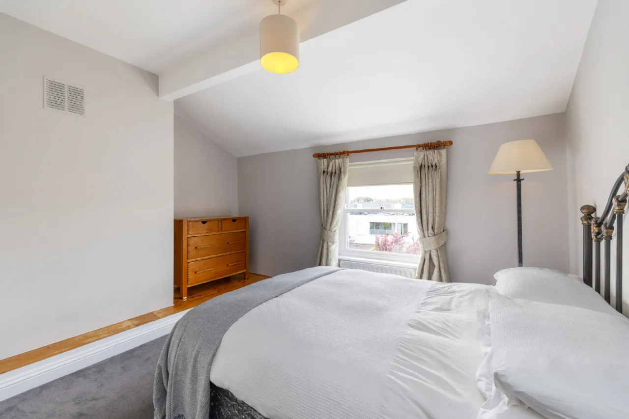 Photo of 11 The Crescent, Clontarf, Dublin 3, D03PP29