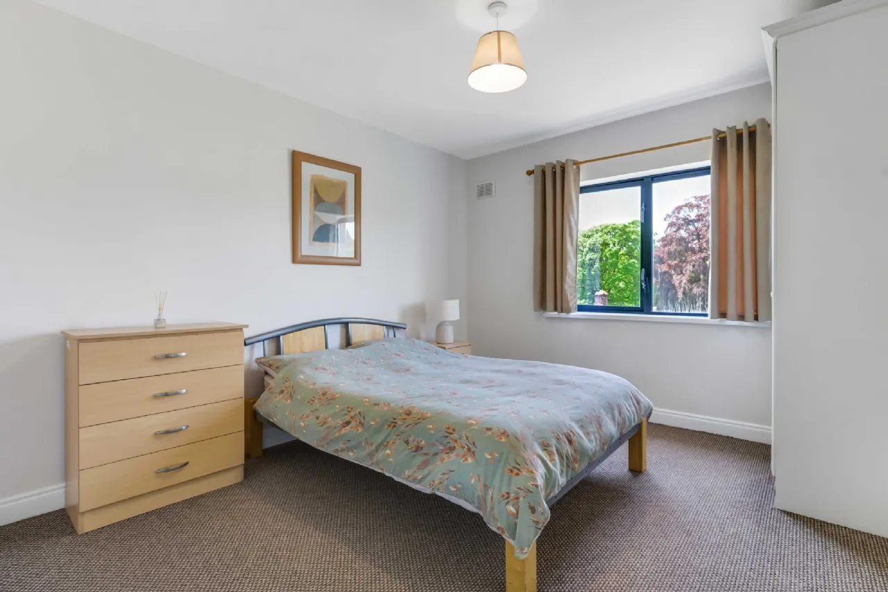 Photo of 29 Johnston Court, Church Street, Cavan, H12 RW61