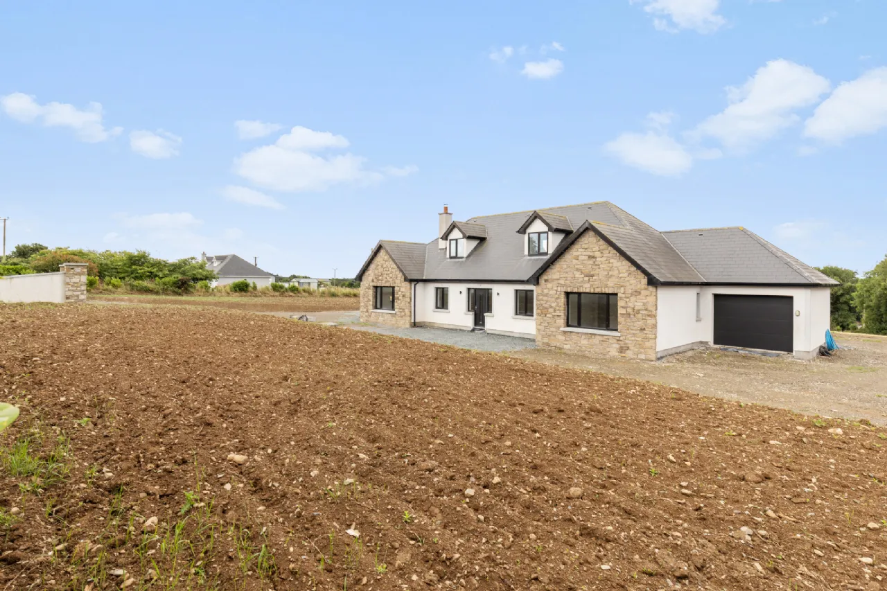 Photo of Curraghmore Upper, Saltmills, Co. Wexford., Y34 KC79