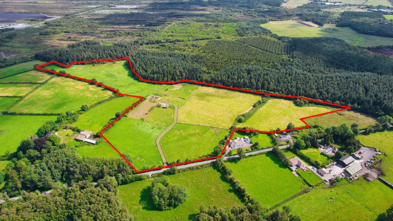 Photo of Blackwood Equestrian Centre, Derrymahon, Timahoe East, Co Kildare, W91 T2T3