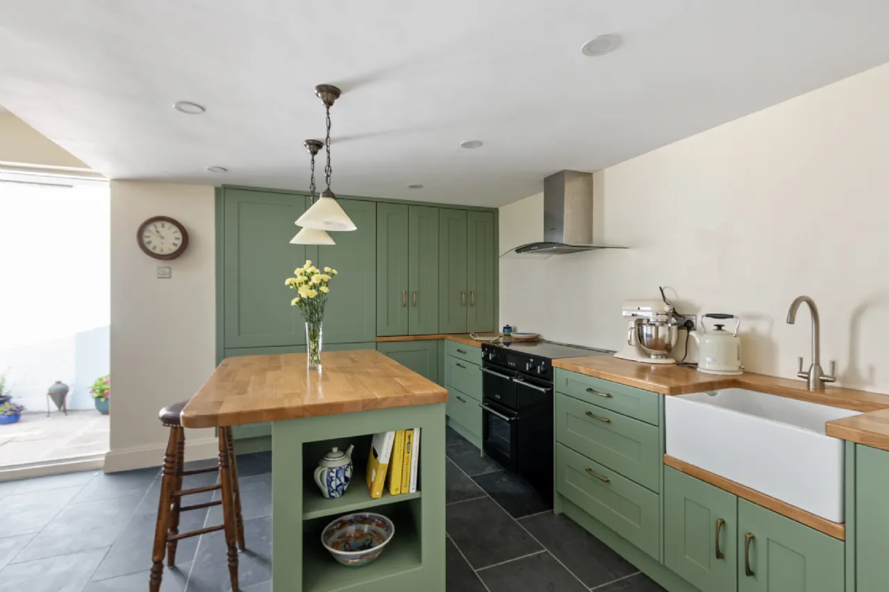 Photo of Old Court, Cullenagh, Courtmacsherry, Co Cork, P72 D821