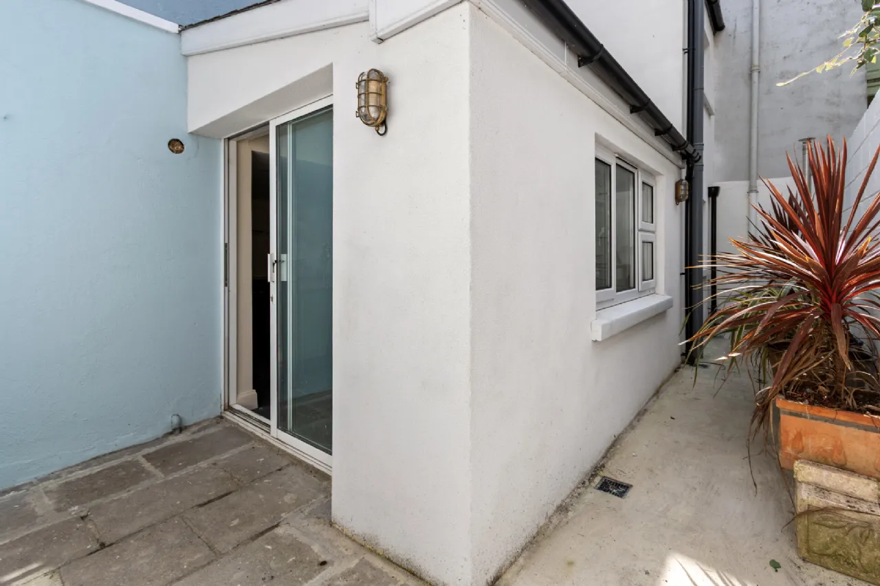 Photo of Old Court, Cullenagh, Courtmacsherry, Co Cork, P72 D821