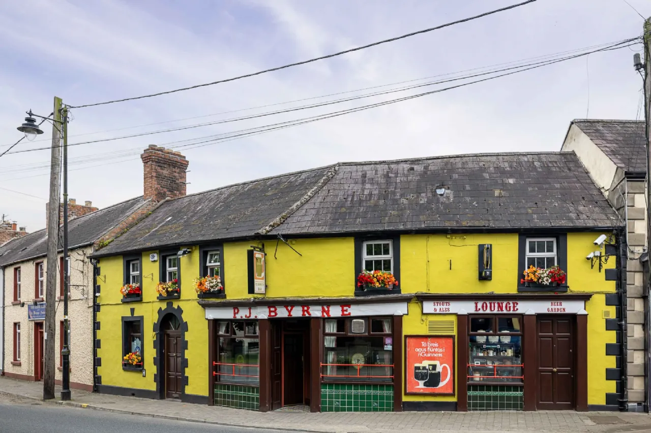 Photo of P.J. Byrne's Pub, Main Street, Castlebellingham, Co. Louth