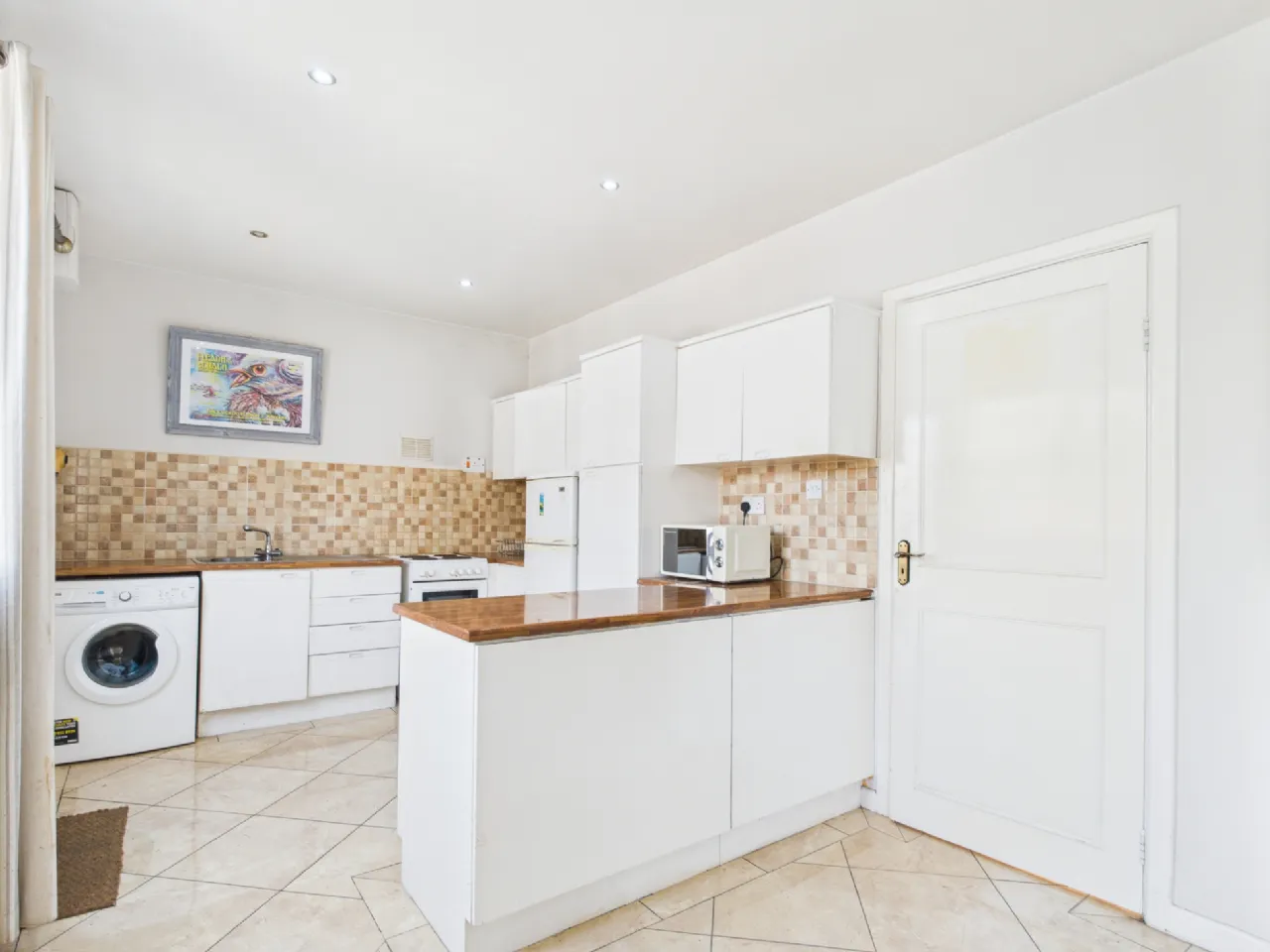 Photo of 18 Willowmere Drive, Thurles, Co. Tipperary, E41 N8X9