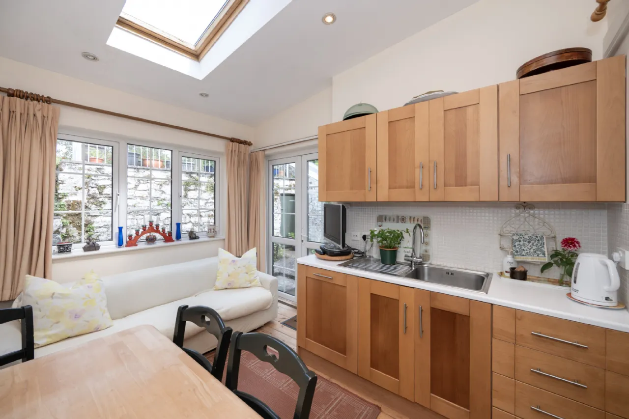 Photo of Charles Cottage, Summercove Hill, Kinsale, Cork, P17 CP86