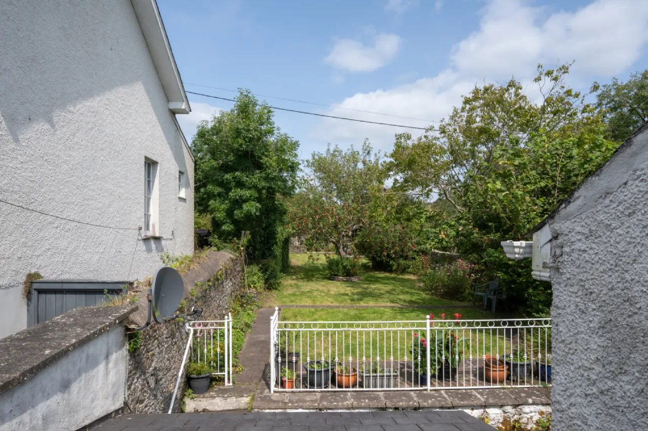Photo of Charles Cottage, Summercove Hill, Kinsale, Cork, P17 CP86