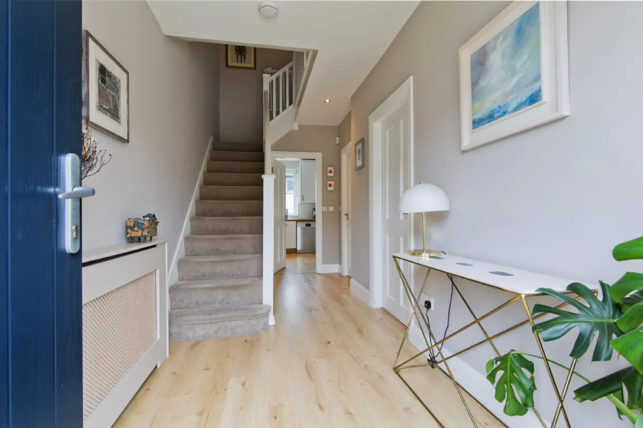 Photo of 8 Beach Avenue, Sandymount, Dublin 4, D04 KD26