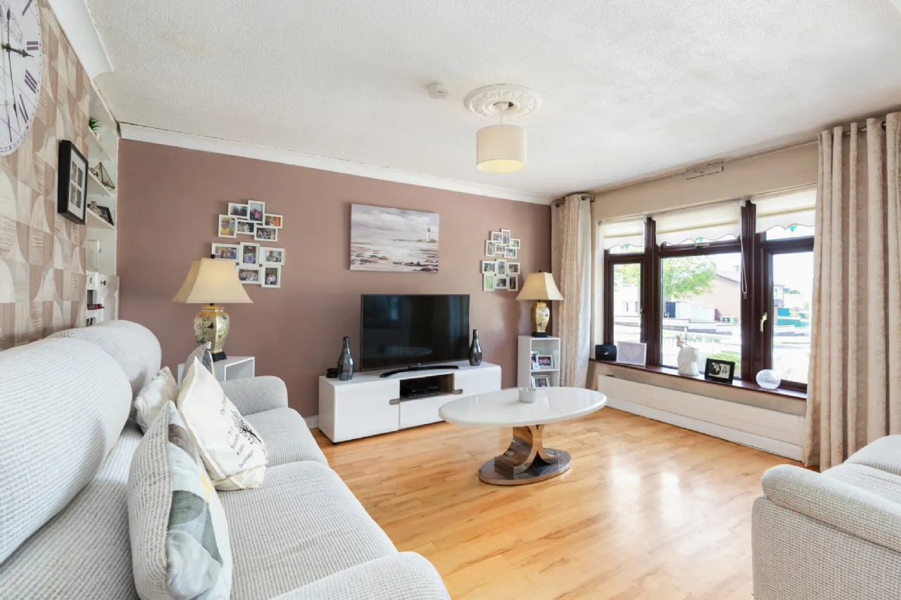 Photo of 18 Donomore Avenue, Killinarden, Tallaght, Dublin 24, D24 H5W4