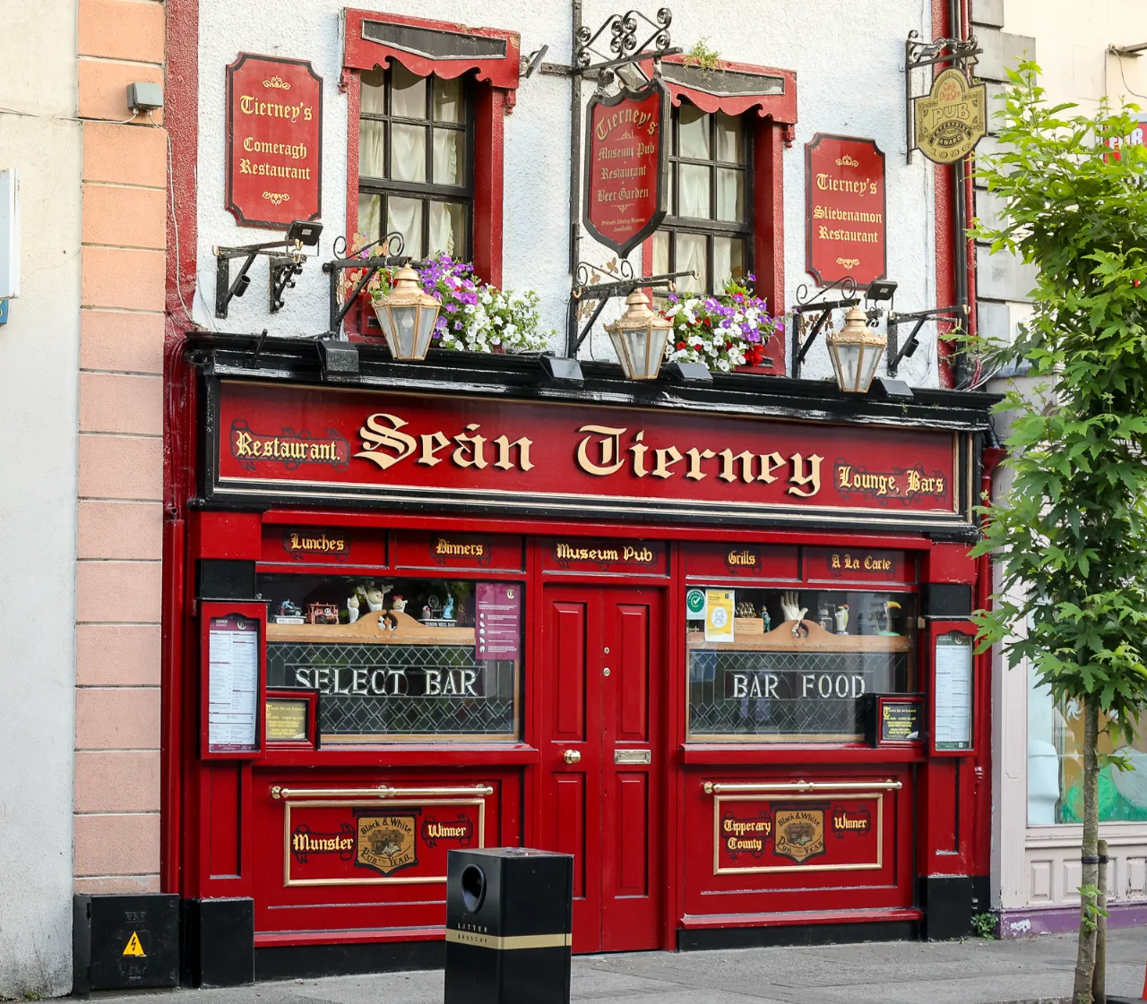 Photo of Sean Tierneys Bar & Restaurant, 13 Connell Street, Clonmel, Co. Tipperary, E91 RD83