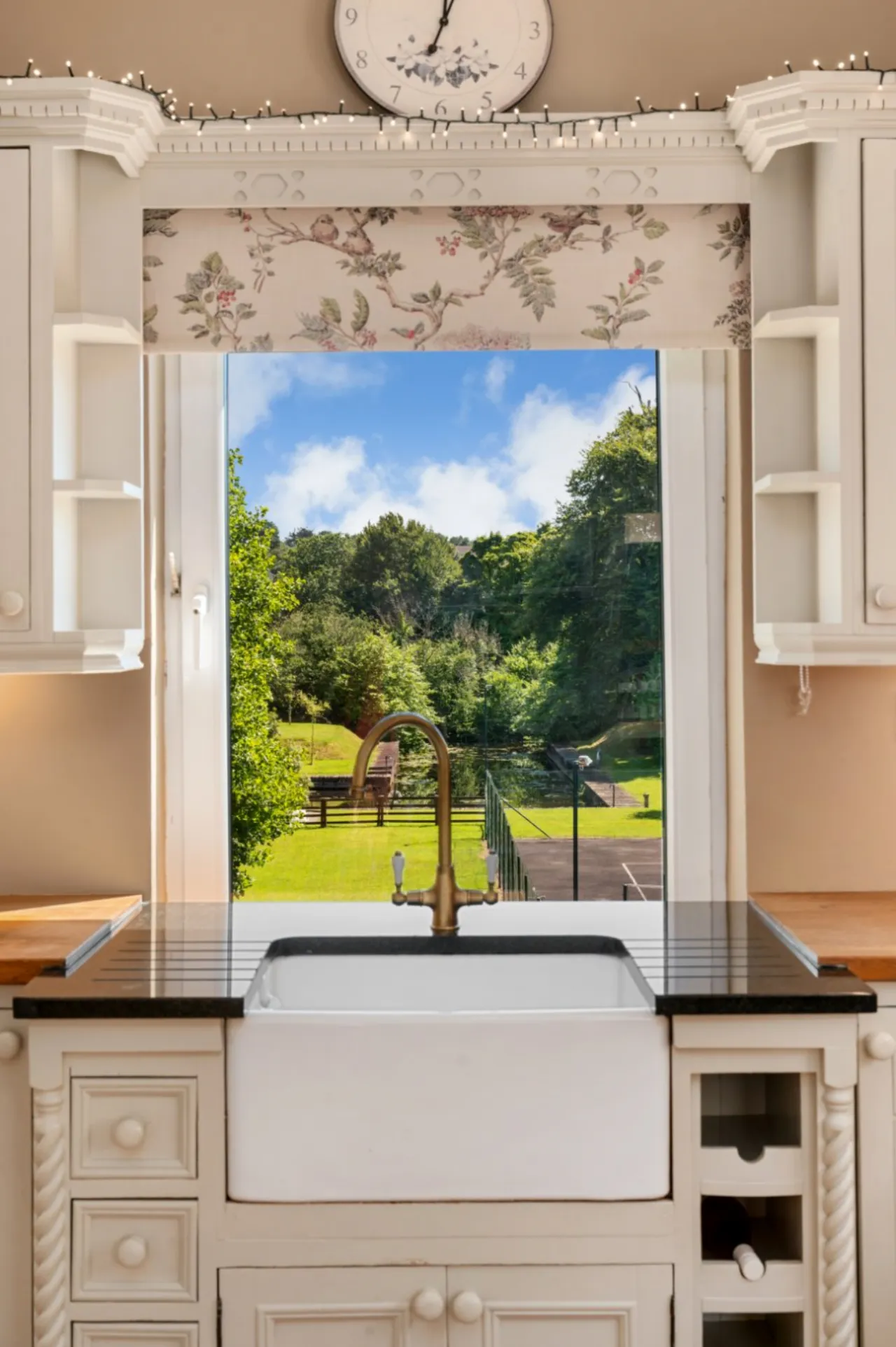 Photo of Moys House, Clarisford, Killaloe, Co. Clare, V94 R9X2