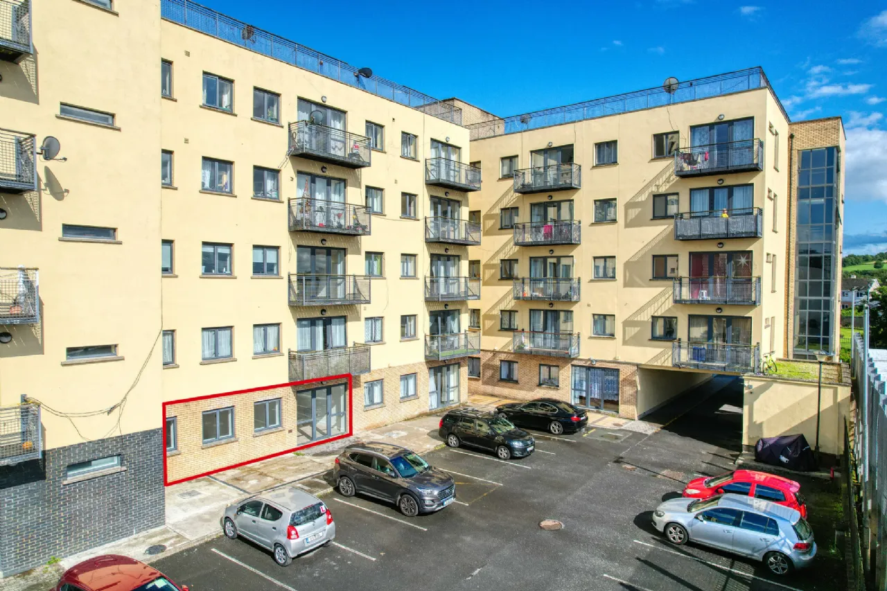 Photo of 5 Harbour Point, Market Square, Longford, N39 W520