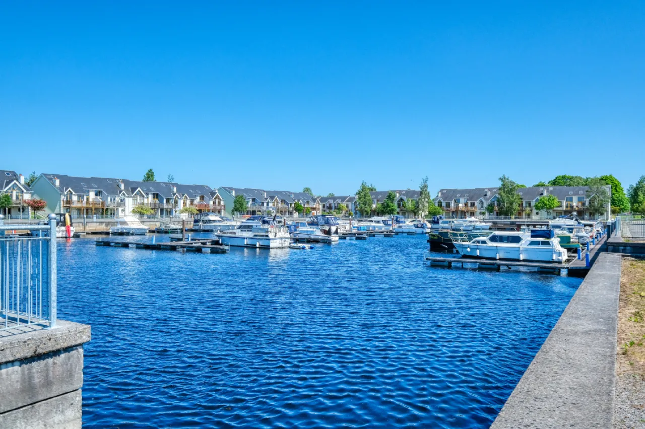 Photo of Berth 88, Tarmon Harbour Marina, Tarmonbarry, Co. Roscommon