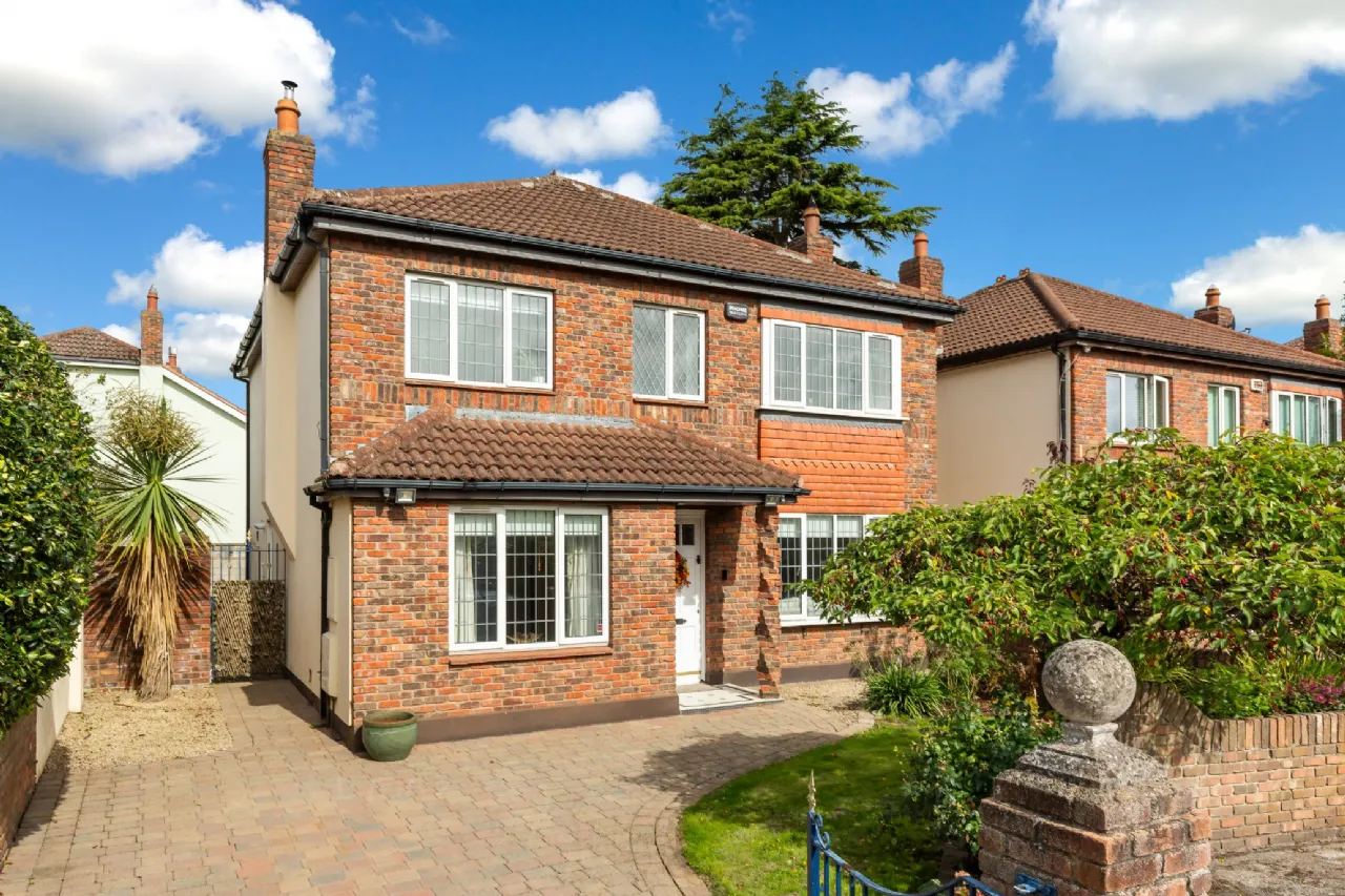 Photo of 12 Chesterfield Grove, Castleknock, Dublin 15, D15 EWH5