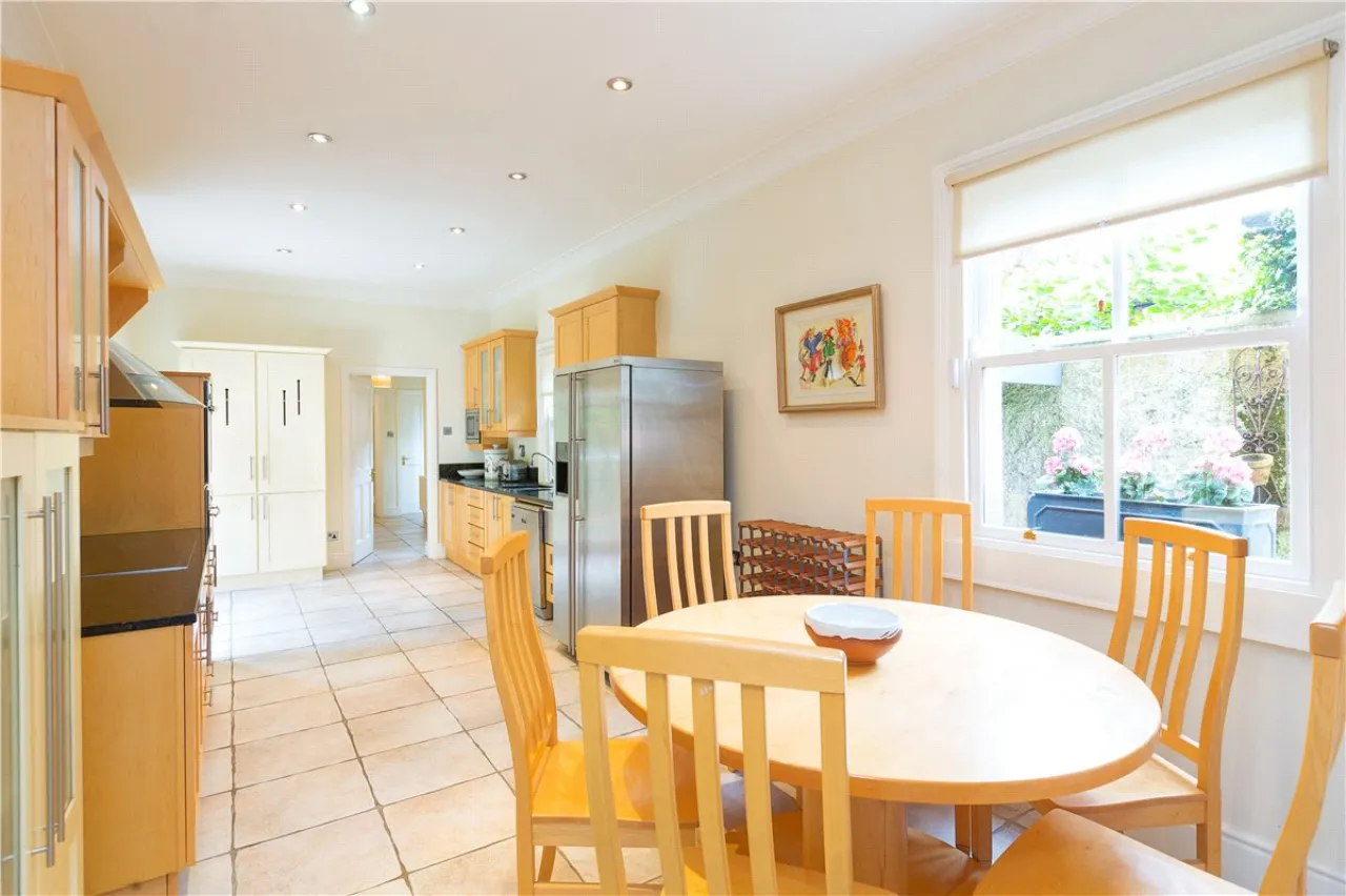 Photo of 9 Argyle Road, Donnybrook, Dublin 4, D04 H7P2