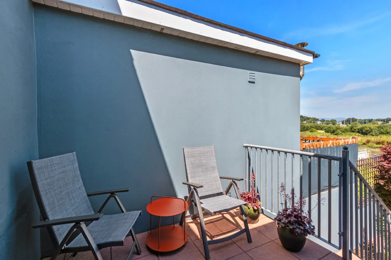 Photo of 15 Upper Bridge Street, Skibbereen, Co Cork, P81 H528