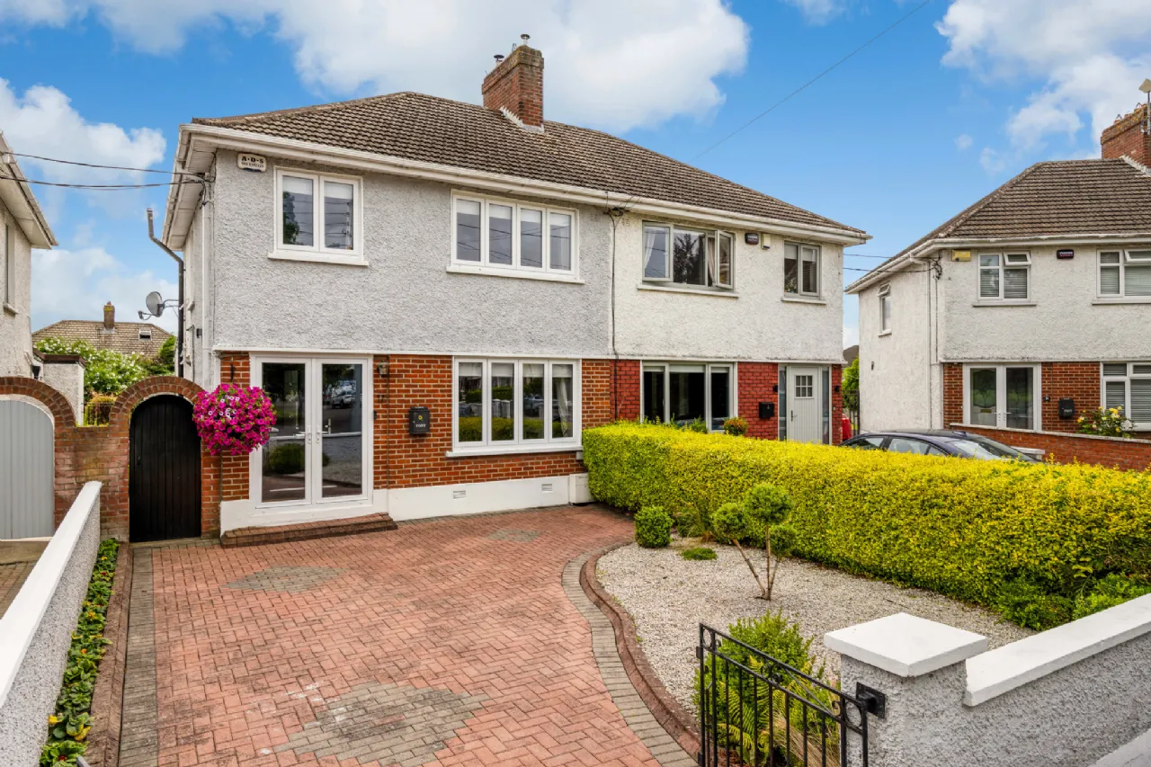 Photo of 17 Elm Mount Park, Beaumont, Dublin 9, D09 RK70