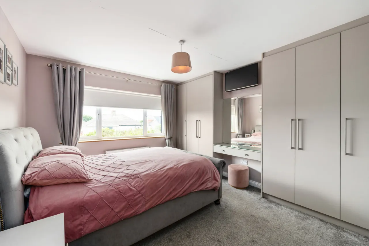 Photo of 17 Elm Mount Park, Beaumont, Dublin 9, D09 RK70