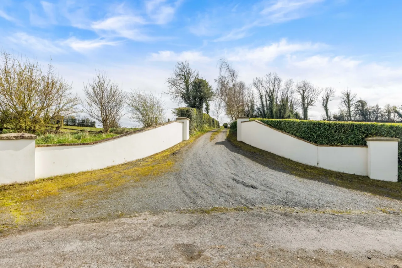 Photo of Barragh House, Ashfield, Cootehill, Co Cavan, H16RX22
