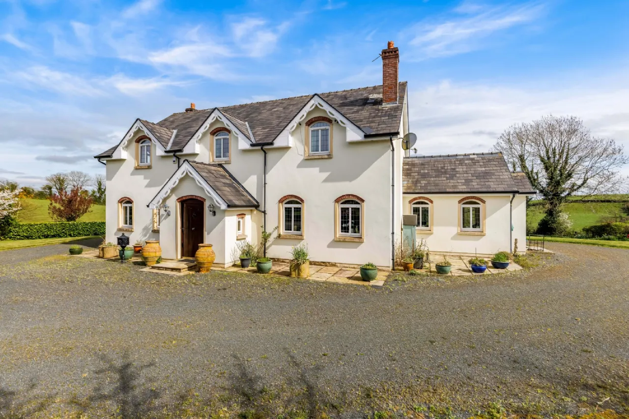 Photo of Barragh House, Ashfield, Cootehill, Co Cavan, H16RX22