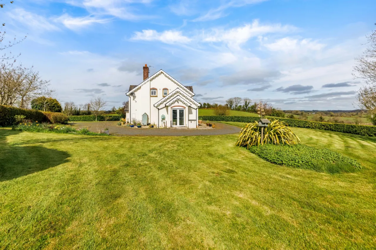 Photo of Barragh House, Ashfield, Cootehill, Co Cavan, H16RX22