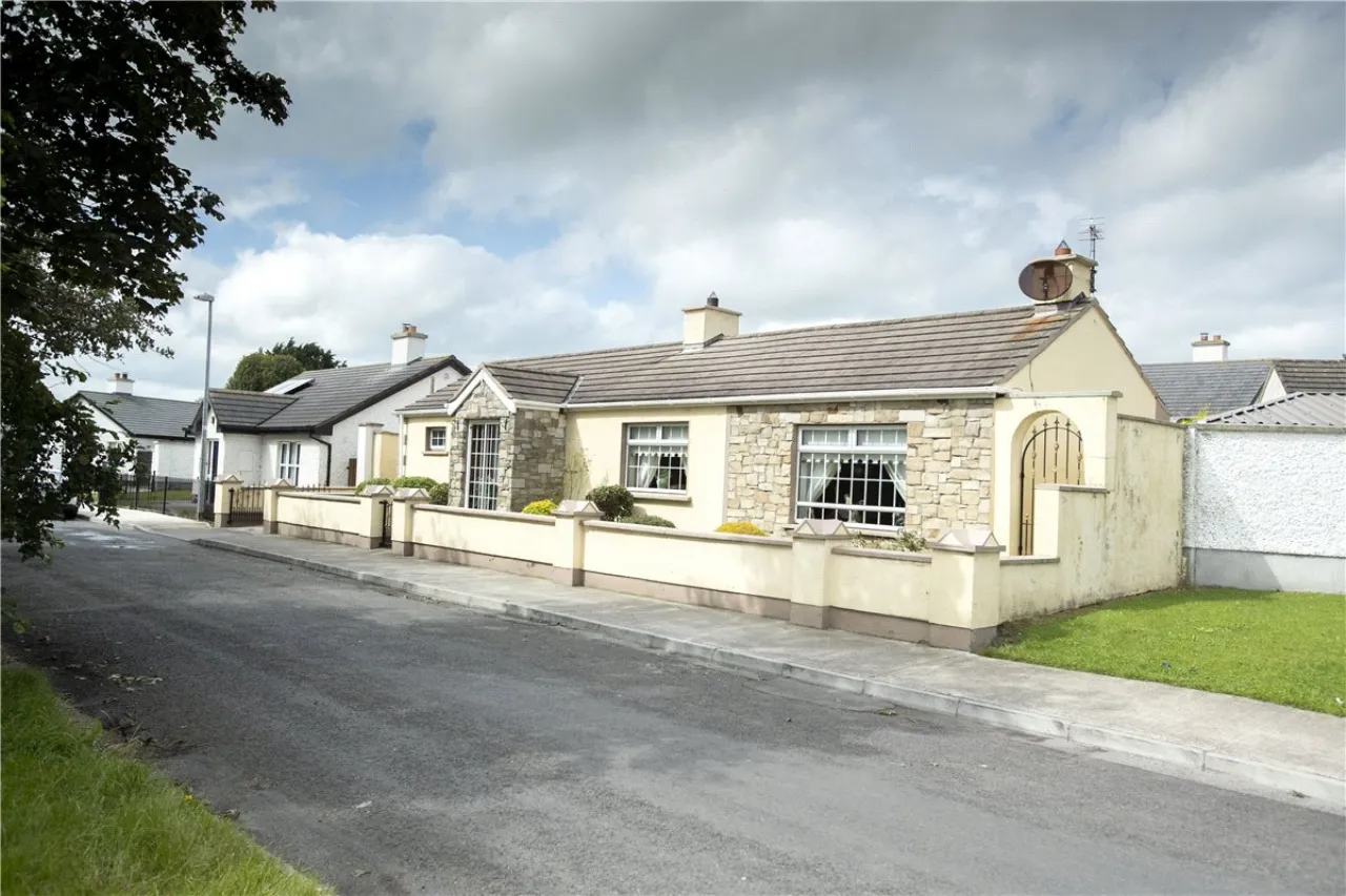 Photo of 14 Ennell Court, Patrick Street, Mullingar, Westmeath, N91 H5H9