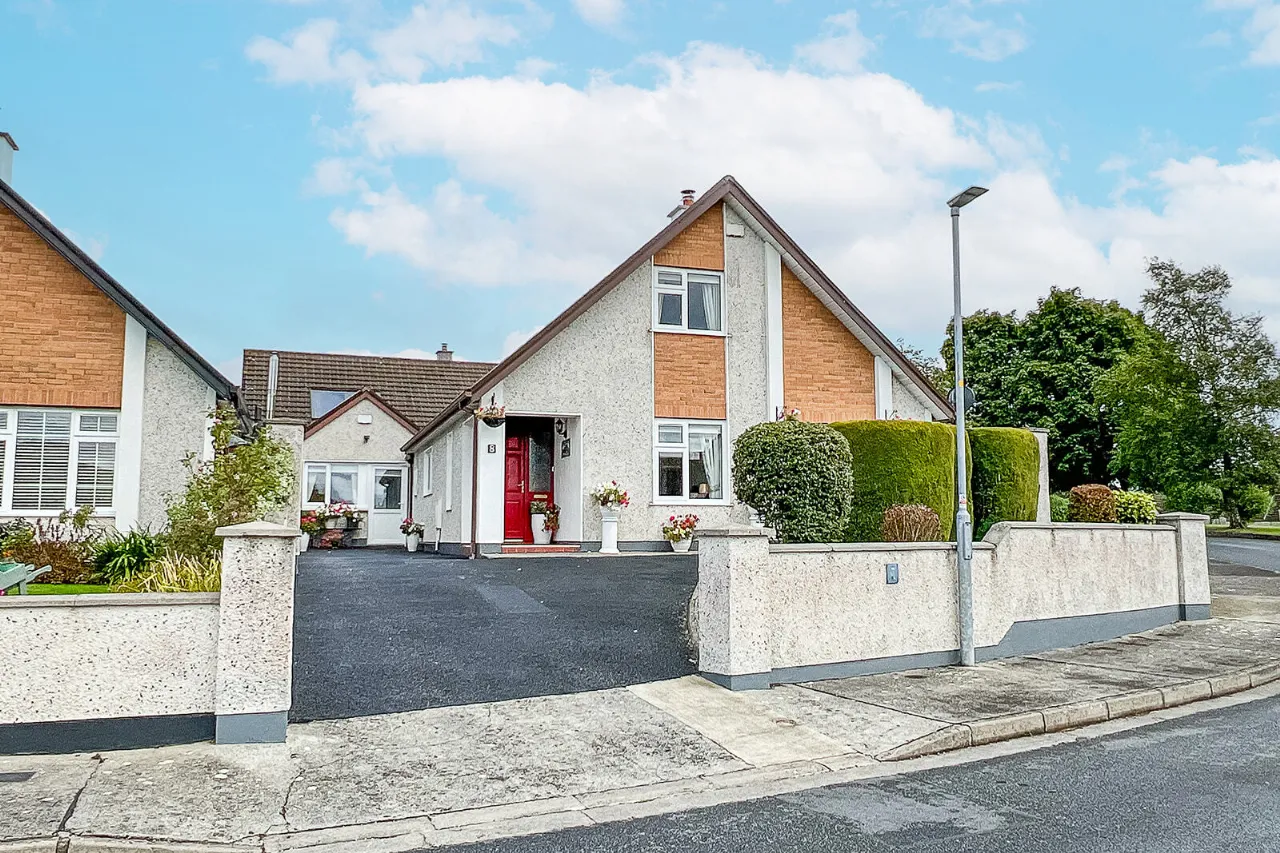 Photo of 8 Mayfield, Kells Road, Kilkenny, R95 RW7P