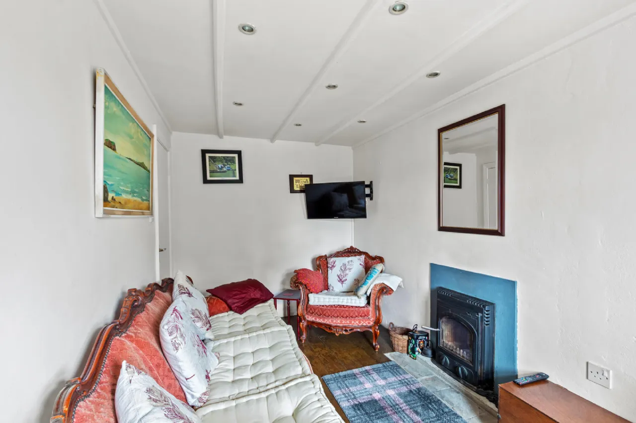 Photo of Lisnagoth Cottage, Canfie, Ardgroom, Co Cork, P75 KR94