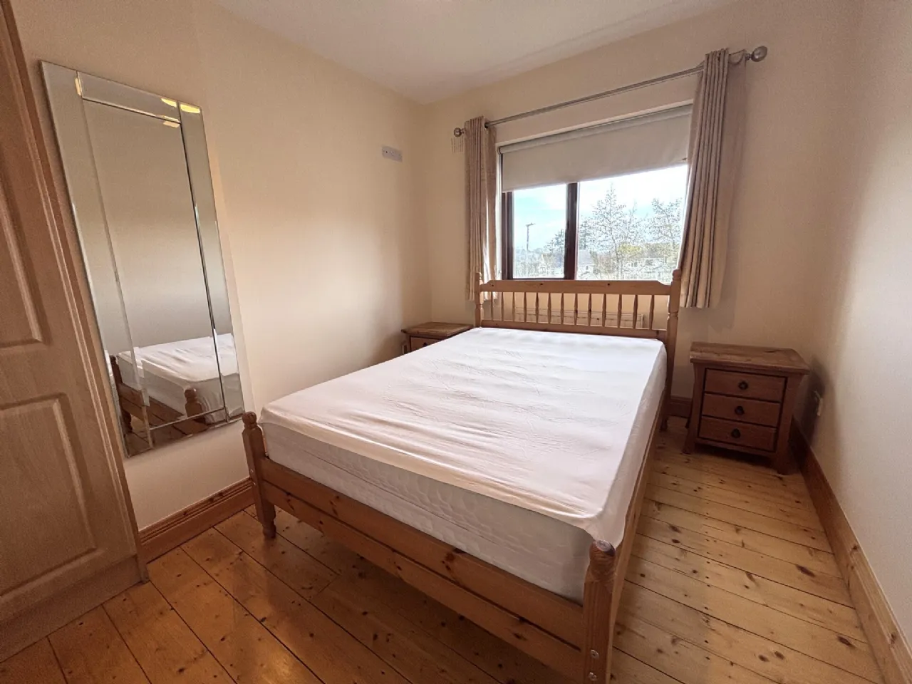 Photo of 32 Black Oak Rise, Barrack Hill, Newport, F28 VN27