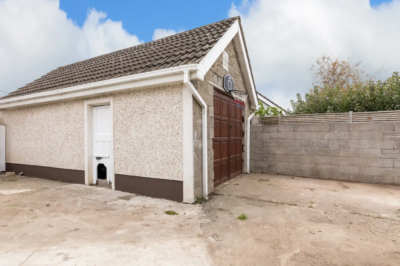 Photo of 39 Montrose Crescent, Artane, Dublin 5, D05T6F9