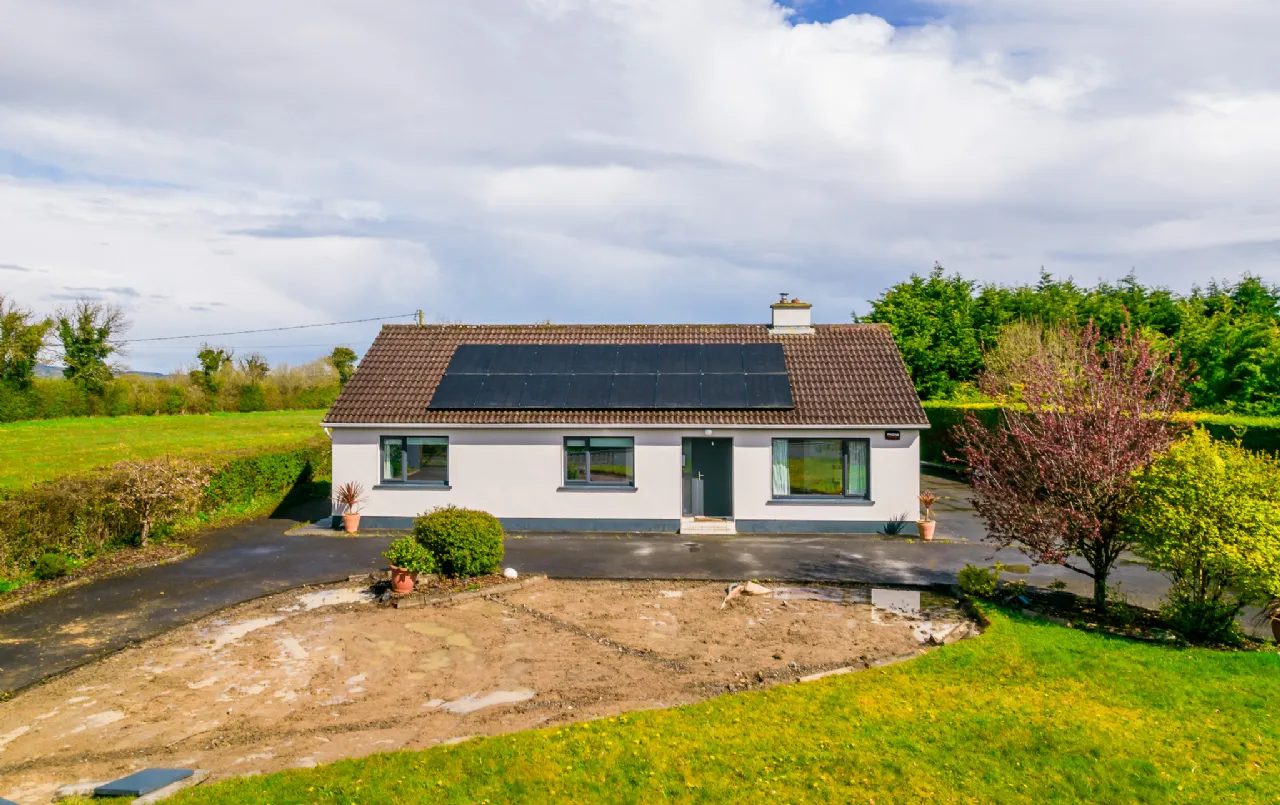 Photo of Moher, Ballyleague, Lanesboro, Co. Roscommon, N39RK35