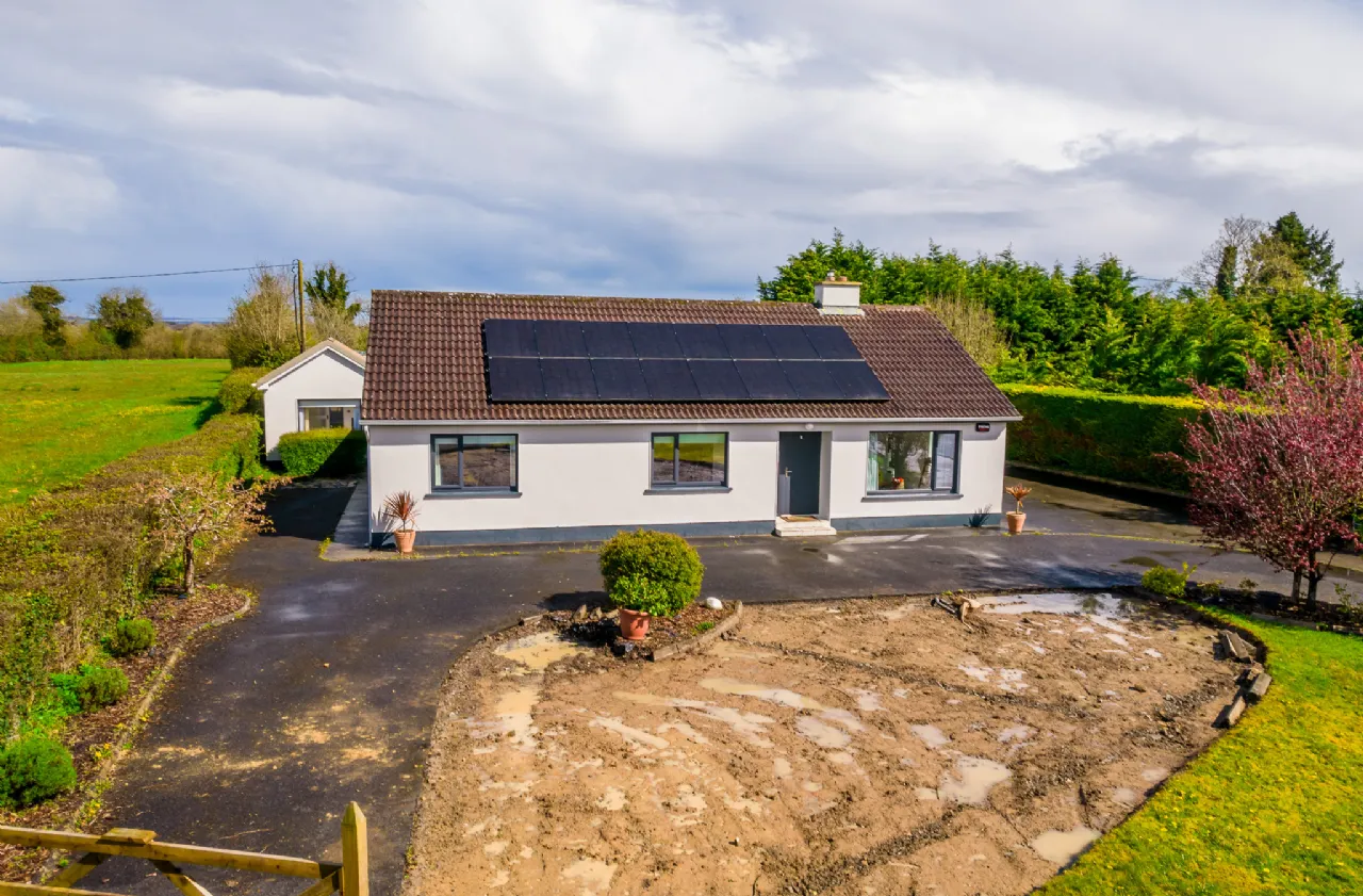 Photo of Moher, Ballyleague, Lanesboro, Co. Roscommon, N39RK35