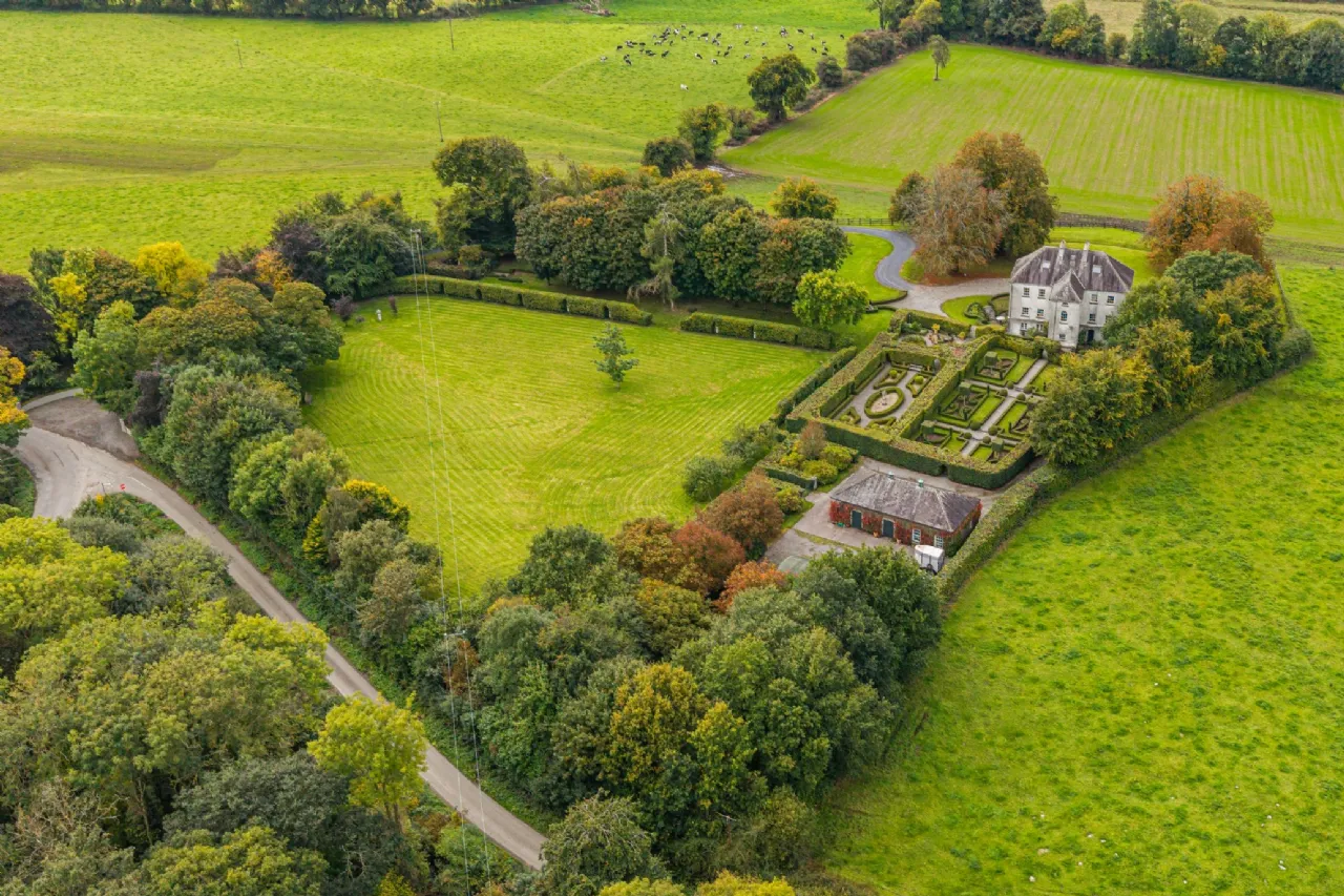 Photo of Ballysallagh House, Kilkenny, County Kilkenny, R95 A6P1