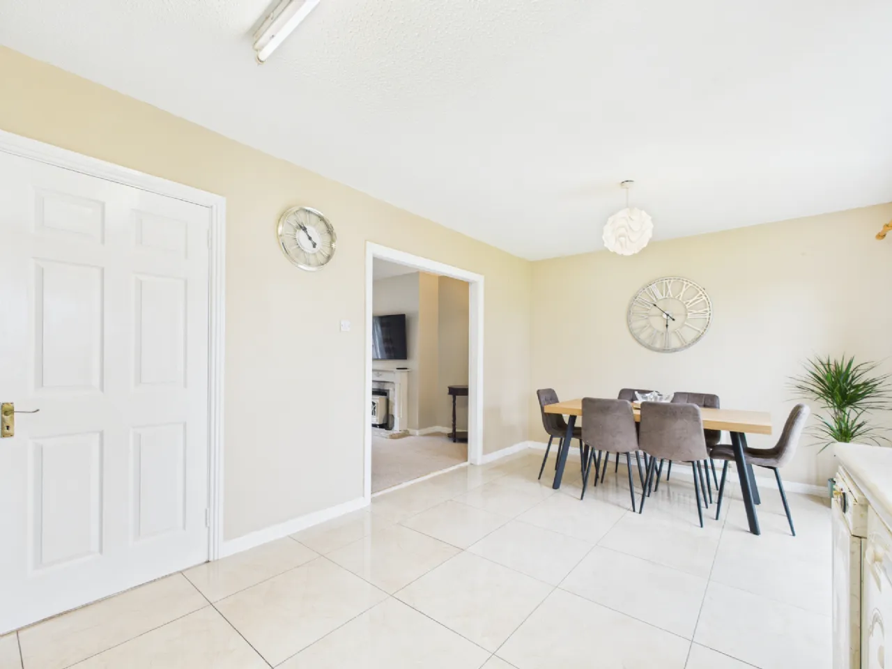 Photo of 8 Aherlow, Heights, Tipperary Town, Co. Tipperary, E34 D342