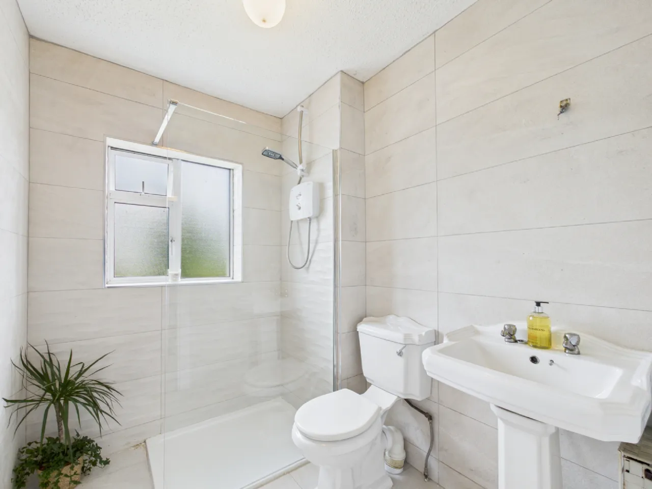 Photo of 8 Aherlow, Heights, Tipperary Town, Co. Tipperary, E34 D342