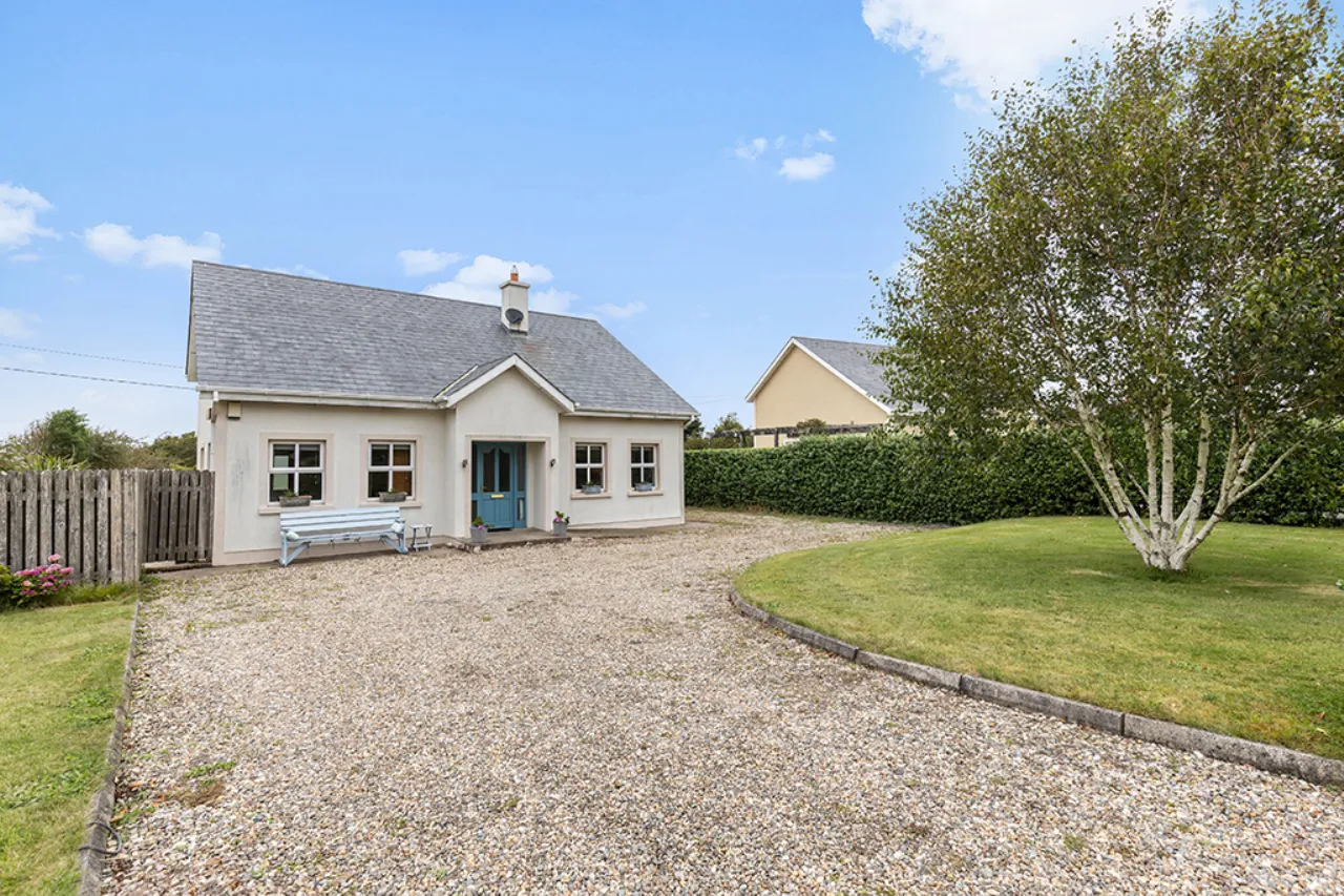 Photo of 1 Sarshill, Kilmore, Kilmore Village, Co Wexford, Y35DE27