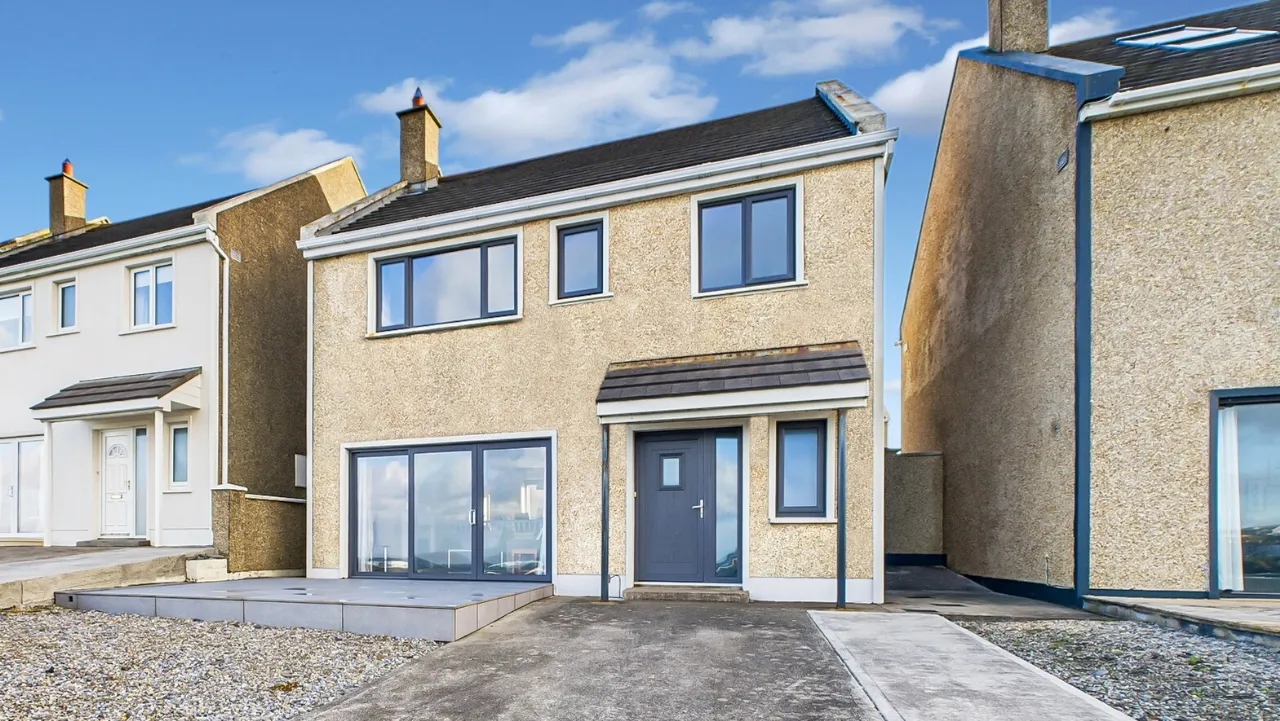 Photo of 6 George's Head, Golf Links Road, Kilkee, Co. Clare, V15 FD79