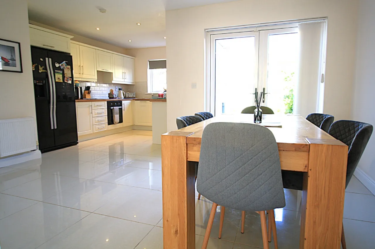 Photo of 72 Browneshill Wood, Browneshill Road, Carlow Town, Carlow, R93 R6C4